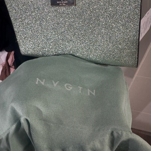 NVGTN Sage Green tights - Picture 2 of 4